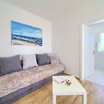 St Martin-reef - Exclusive Seafront With Private Heated Pool Vilă