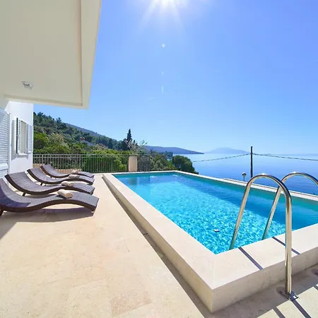 Villa St. Martin-reef Martinšćica