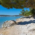 St Martin-reef - Exclusive Seafront With Private Heated Pool