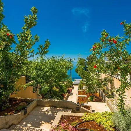 St Martin-reef - Exclusive Seafront With Private Heated Pool *